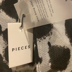 PIECES ling animal print scarf